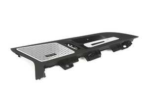 ES#4564568 - 51425A60066 - DOOR OPENER TRIM INNER RIGHT - Genuine BMW - BMW