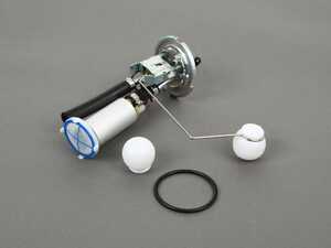ES#5396409 - 533919051PV12 - In-Tank Fuel Pump Assembly - V12throttle Corp is pleased to announce the launch of a complete fuel pump assembly for the VW Mk2 Scirocco Jetronic 16V, MK1 Golf Cabriolet (including the Wolfsburg edition), and Mk1 Polo Coupe # 867919051. This product is compatible with older units whe - V12Throttle - Volkswagen