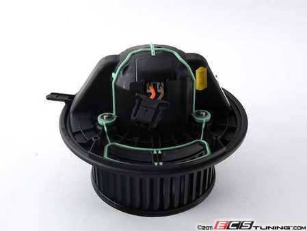 ES#1885088 - 64119227670 - HVAC Blower Motor - Located behind the glove box and responsible for circulating air. Reuses your regulator. - Genuine BMW - BMW