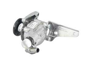 ES#4370413 - 32413450590KT - Power Steering Pump - Price includes $55 core charge - Bosch - 
