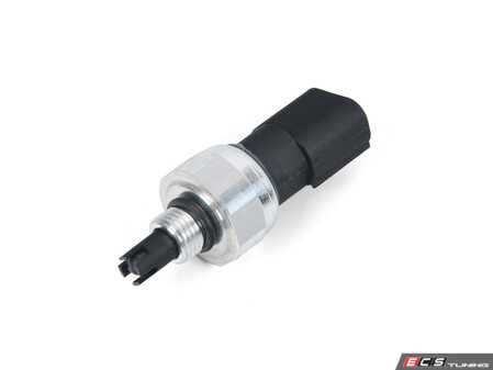 ES#4708117 - 2038300472 - A/C Temperature Switch - AC pressure and temperature sensor - Hamburg Tech - Mercedes Benz