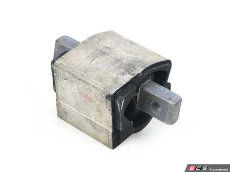 ES#5424666 - 1722400500 - Transmission Mount - Reduce driveline vibrations with a new mount! - Corteco - Mercedes Benz