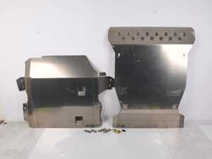 ES#5470758 - U11lsd - Rennline Aluminum Skid Plate - 955 / 957 / 958 / Touareg  *Scratch And Dent* - Crafted from 1/4" 5052 aluminum, this skid plate provides lightweight yet durable protection against rocks, debris, and rough terrain. - Scratch & Dent - Volkswagen Porsche