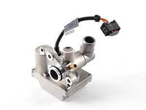 ES#4045708 - 13417834495KT - Idle Control Valve Kit  - Pair of idle control valves, gaskets, and hoses - Assembled By ECS - BMW