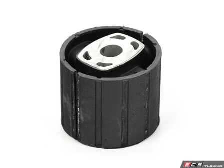 ES#2815444 - 33176770866 - Rear Differential Carrier Bushing - Give your vehicle that snappy brand-new feel with OE bushings. - Hamburg Tech - BMW