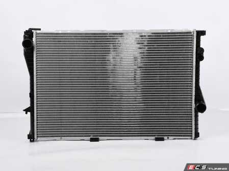 ES#5480886 - 2918 - OE Style Radiator  *Scratch And Dent* - Scratch & Dent - BMW
