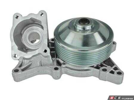 ES#5480820 - 313 220 0018 - Electric Water Pump - Keep your cooling system performing at its peak with this premium replacement mechanical water pump from Meyle. - Meyle - BMW