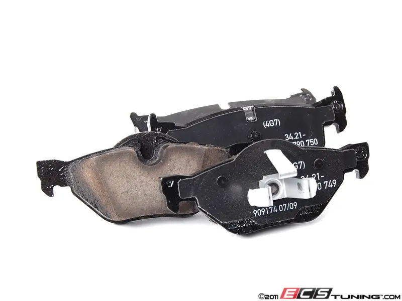Genuine BMW - 34216790761 - Rear Brake Pad Set (34-21-6-790-761)