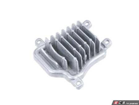 ES#5491654 - 80A998474B - LED Headlight Control Module - Right - Restore your Audi's signature lighting and clear dash errors with this budget-friendly, plug-and-play passenger DRL module. - URO - Audi