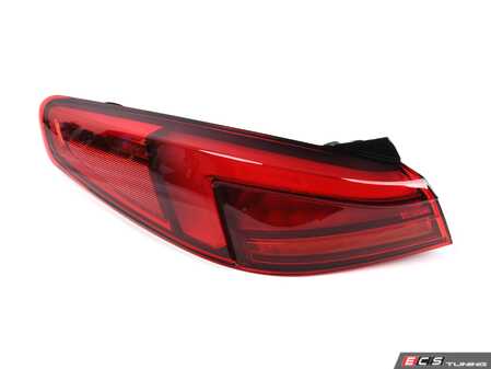 ES#4209451 - 63217465467 - REAR LIGHT IN THE SIDE PANEL - Genuine BMW - BMW