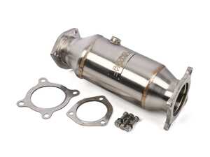 ES#5395820 - 1301095223 - High-Flow Catted Downpipe - Porsche Macan Base 2.0T 2019+ - Boost exhaust flow and turbo efficiency with this stainless-steel high-flow catted primary pipe, equipped with a durable 200 CPSI Euro 5 metallic catalyst for the 2019 Porsche Macan 2.0T. - Racing Dynamics - Porsche