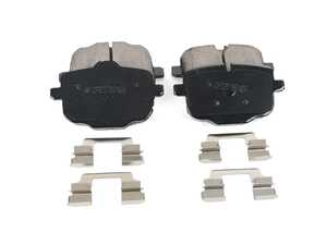 ES#5481581 - EUR1850C - Ultra Premium Disc Brake Pad Kit - Rear - Premium low brake dust pads for G30/G11/G14 - Akebono - BMW