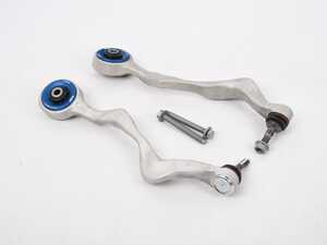 ES#5481281 - TSUE9080QISSD6 - Turner Motorsport Thrust Arm Monoball Upgrade Kit *Scratch And Dent* - Comes with both curved arms as a complete assembled kit with bushings and hardware. - Scratch & Dent - BMW