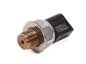 ES#5460691 - 04L906054 - Fuel Pressure Sensor - Located on the fuel rail - Bremmen Parts - Audi Volkswagen