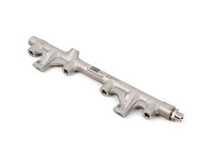ES#4148488 - 06Q133317B - Fuel Rail  - Distributes fuel to injectors - Genuine Volkswagen Audi - Volkswagen