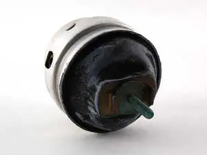 Hydraulic Engine Mount - Left