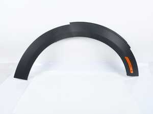 ES#5515941 - 51779801882SD2 - Genuine MINI Cover For Wheel Arch - Passenger Side ( Right ) *Scratch And Dent* - ***Please see photos and description prior to ordering, all sales final.***
Used on the front fender - Scratch & Dent - MINI
