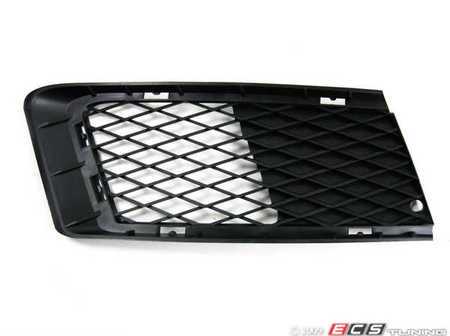 ES#74687 - 51117154720 - Bumper Grille - Passenger (Right) - Located in the lower opening of the bumper on the E9x 3-Series - Genuine BMW - BMW