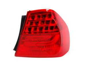 ES#2145085 - 63217289430 - Tail Light - Right - Replace your damaged, hazy, cracked or missing tail light - Genuine BMW - BMW
