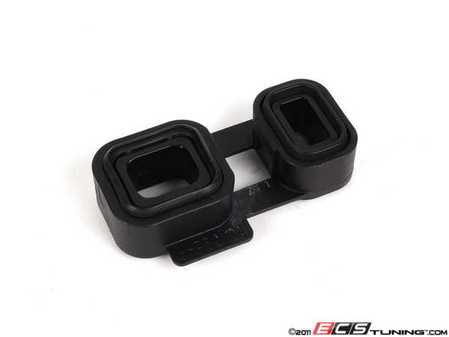 ES#241981 - 24347588727 - Transmission Adapter - Located between transmission and Mechatronic housing - Genuine BMW - BMW