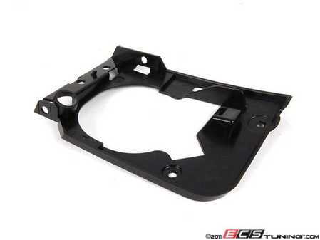ES#1844563 - 51117891397 - E90 Fog Lamp Bracket - Left - Located in the front bumper - Genuine BMW - BMW