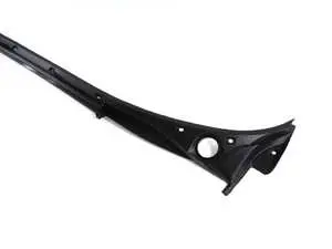 E38 Windshield Cowl