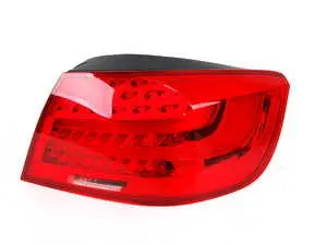 E93 Tail Light - Right