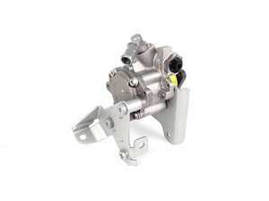 ES#257099 - 32416756582 - Power Steering Pump - LF-30 - New - no core charge - LUK - BMW