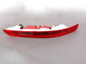 ES#1598293 - 8R0945096B - Lower Tail Light - Right  - Includes the halogen bulbs and harness - Genuine Volkswagen Audi - Audi