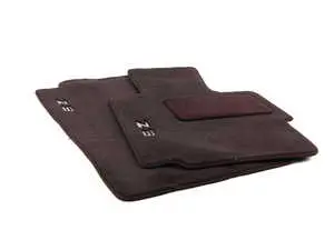 Carpeted Floor Mat Set - Black 