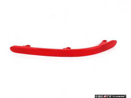 ES#420614 - 7L6945106A - Reflector - Right - Safety item which mounts below the tail light - Genuine Volkswagen Audi - Volkswagen