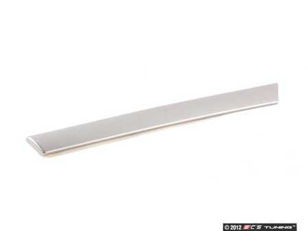ES#117255 - 51457047161 - Titan II Front Door Trim - Left - Refresh the look of your interior - Genuine BMW - BMW