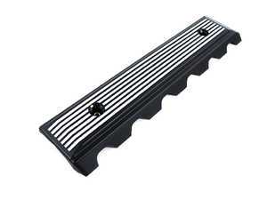 ES#34136 - 13541740160 - Engine Beauty Cover - Located on the top of the fuel rail - Genuine BMW - BMW
