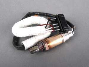 ES#251765 - 037906265B - Oxygen Sensor - Located in front of the catalytic converter - Bosch - Volkswagen