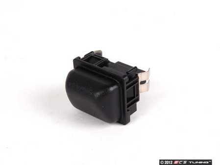ES#458520 - 8P0907539A4PK - Front Upper Sun Sensor - Works with the climate control system to keep an accuate inner temperature - Genuine Volkswagen Audi - Audi