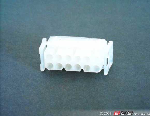 Genuine BMW - 61131378139 - E39 Plug Housing (61-13-1-378-139)