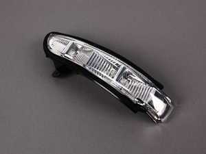 ES#2602775 - 2198200621 - Turn Signal Assembly - Located in the right side-view mirror housing - ULO - Mercedes Benz