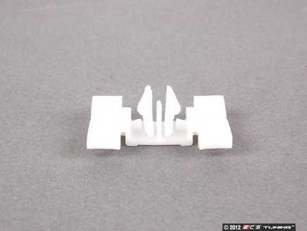 ES#2524876 - 51131960054 - Door Moulding Clamp - Priced Each - Used to attach the door mouldings to the body - MTC - BMW