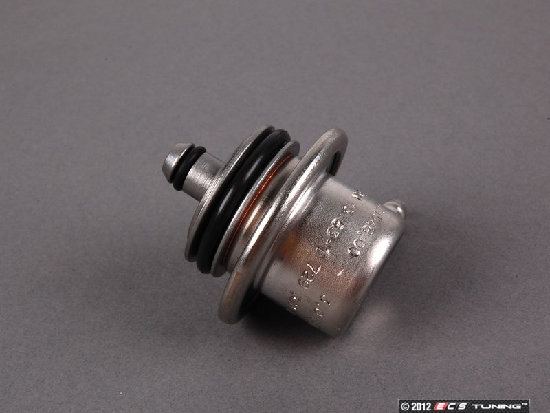 Genuine BMW 13531729320 E36 Fuel Pressure Regulator (13531729320)