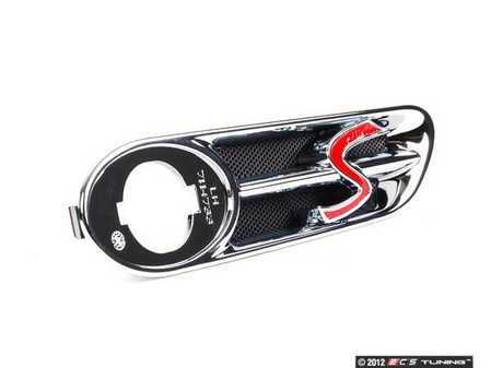 ES#78121 - 51137114733 - Finisher Side Marker Vent - Chrome - Left Side - Mounts to the front quater panel with the turn signal - Genuine MINI - MINI