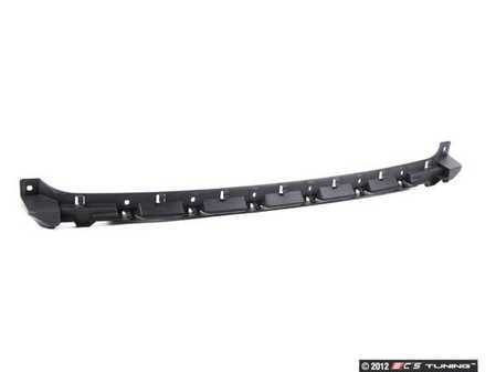 ES#76176 - 51127016076 - E85 Rear Bumper Guide - Center - Holds the rear bumper tight to the body - Genuine BMW - BMW
