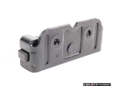 ES#92217 - 51247840618 - Trunk Catch Bracket - The metal bracket that supports the trunk catch - Genuine BMW - BMW