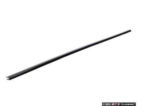 ES#89577 - 51212427416 - E39 Front Door Moulding - Right - Trim surrounding the windows of your door - Genuine BMW - BMW
