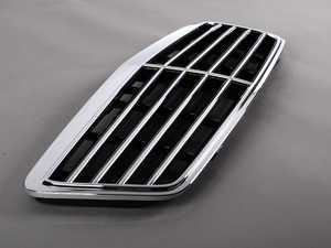 ES#1746177 - 20888000859040 - Radiator Grille Assembly - Replace your damaged grille, and bring back your car's good looks - Genuine Mercedes Benz - Mercedes Benz