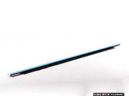 ES#438395 - 8E0853284G - Front Outer Window Slot Seal - Right - With trim strip - Genuine Volkswagen Audi - Audi