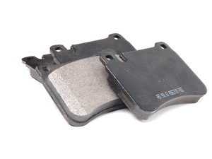ES#2504070 - 0044205120 - Front Brake Pad Set - Does not include brake pad wear sensors - NPN - Mercedes Benz