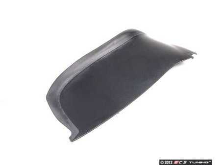 ES#174489 - 63216933020 - Inner Tail Light Trim - Right - Replace your missing tail light trim - Genuine BMW - BMW