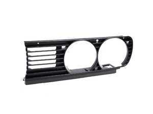 ES#77409 - 51131876092 - Euro Grille - Right - E30 - Upgrade to the coveted Euro grille - Genuine European BMW - BMW