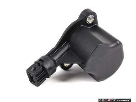 ES#271609 - 02A945413C - Reverse Light Switch - Common fix to broken reverse lights - Genuine Volkswagen Audi - Volkswagen