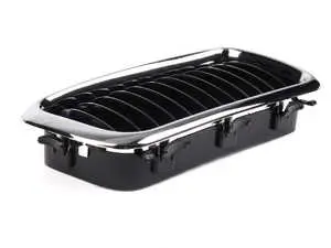 E38 Kidney Grille - Right